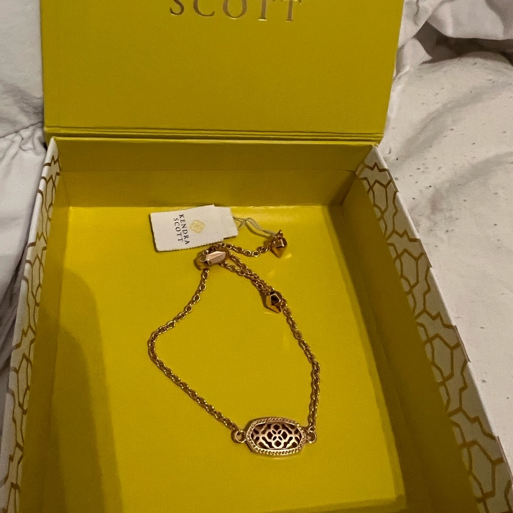 3 brand new pieces of Kendra Scott. Still has tags comes box and jewelry bag. - Picture 2 of 4